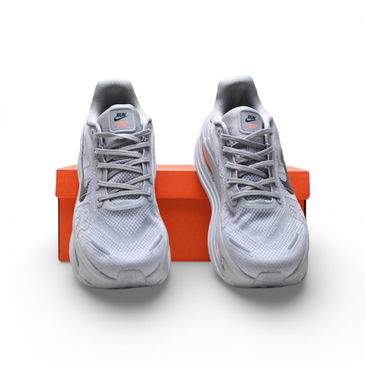 Маратонки Vomero Premium Grey