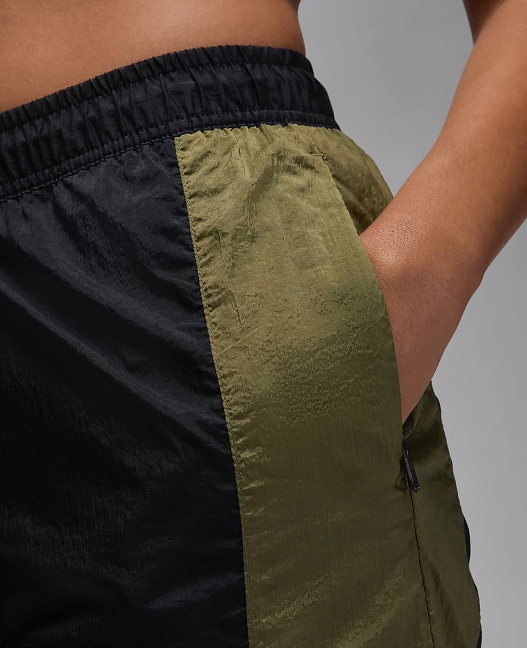 Комплект от две части Jordan Black/Olive