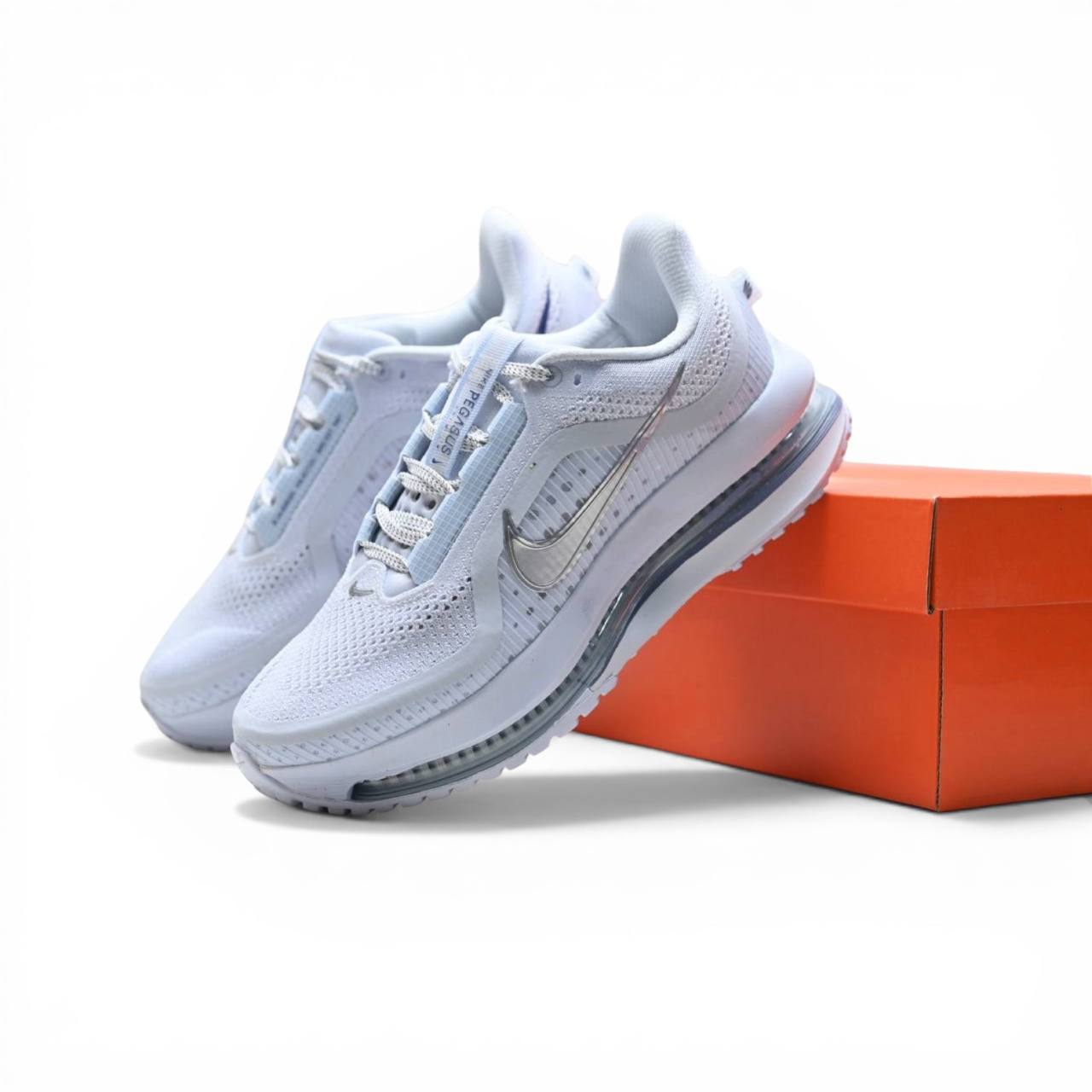 Маратонки Pegasus Premium White