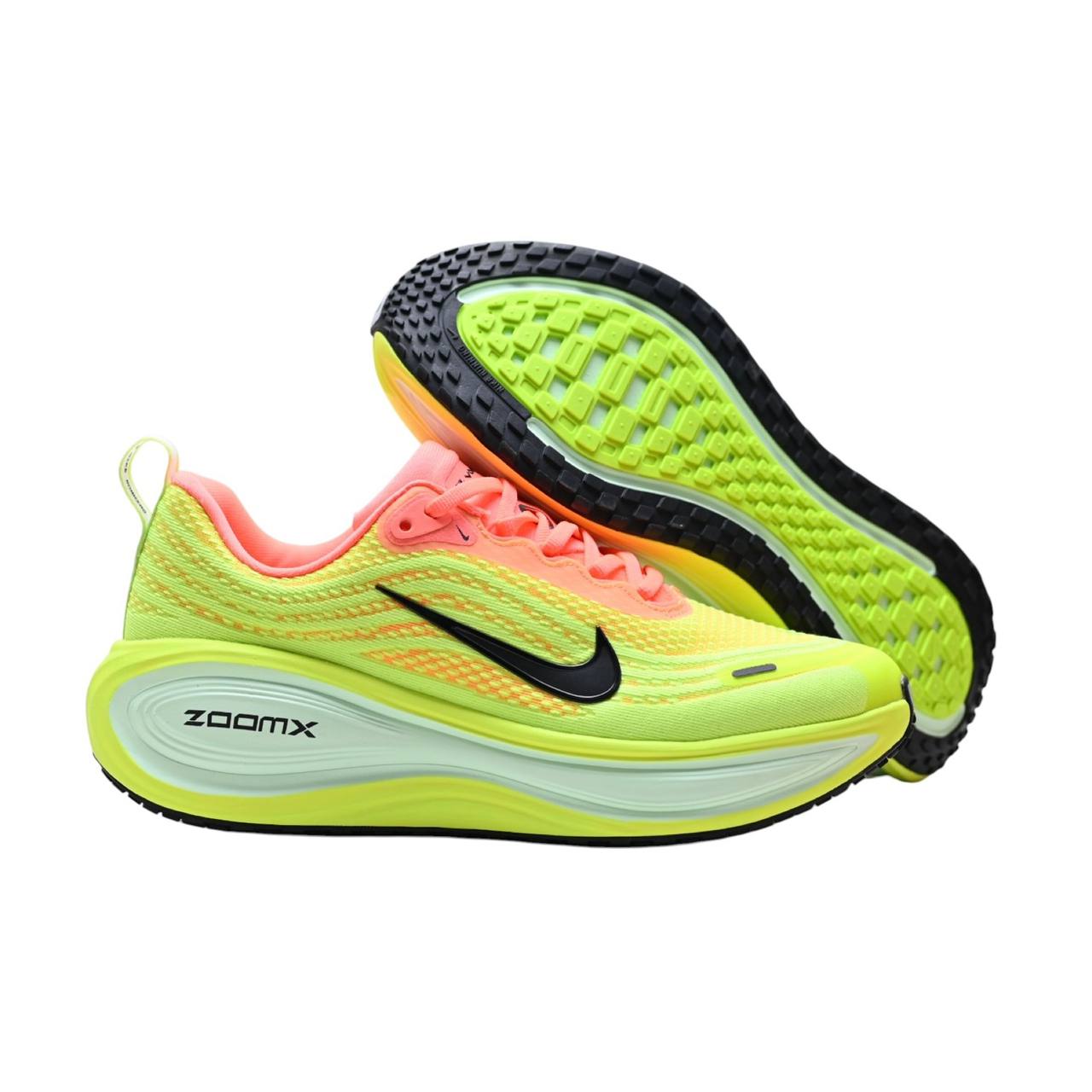 Маратонки Vomero Plus